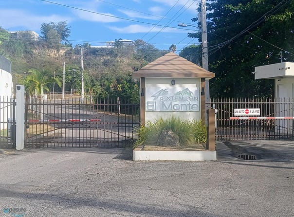 lote 110 SEVILLA ESQUINA ZARAGOZA, Coto Laurel, Ponce, 00717