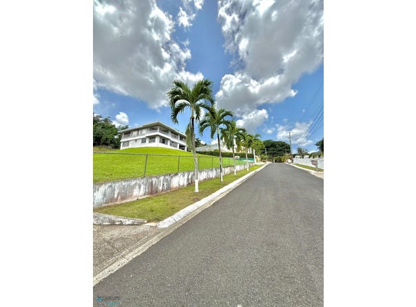 2 VILLAS DEL OLIMPO, Cerro Gordo, Bayamón, 00960