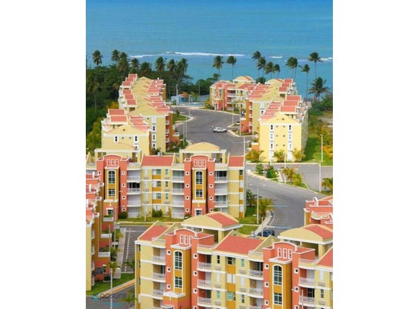 204 CONDOMINIO VILLAS DEL MAR BEACH RESORT, Medianía Alta, Loíza, 00772