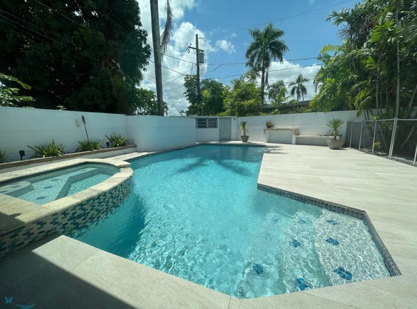 6 AVE RAMIREZ DE ARELLANO, Pueblo Viejo, Guaynabo, 00966