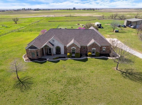 2227 Big Sky Trail, Ponder, TX 76259