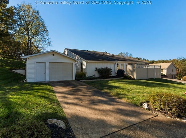 133 Woodbridge Drive, Charleston, WV 25311