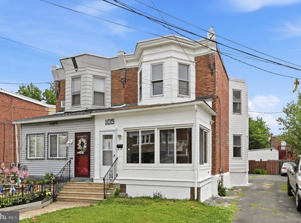105 JACKSON Avenue, DARBY, PA 19023