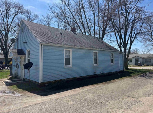 714 S 12th Street, Goshen, IN 46526