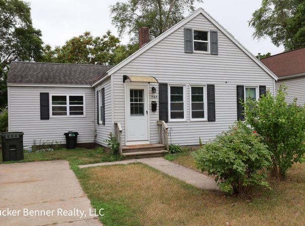 1965 Philo Avenue, Muskegon, MI 49441