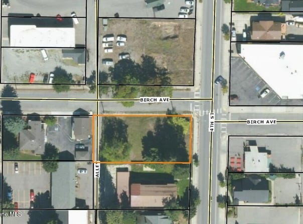1045 N 4TH ST, Coeur d'Alene, ID 83814