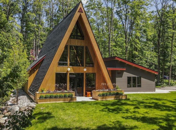5277 TYROL LANE, HARBOR SPRINGS, MI 49740