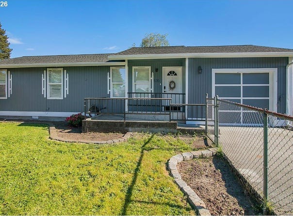 535 DIANE St, CastleRock, WA 98611