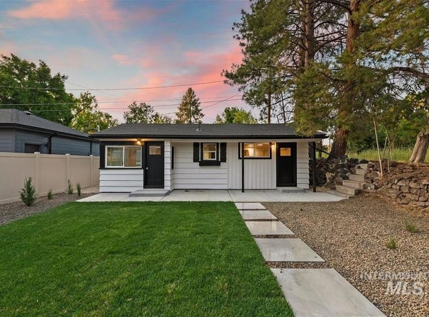630 E Krall St, Boise, ID 83712