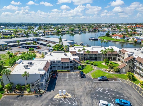 1028 APOLLO BEACH Boulevard, APOLLO BEACH, FL 33572