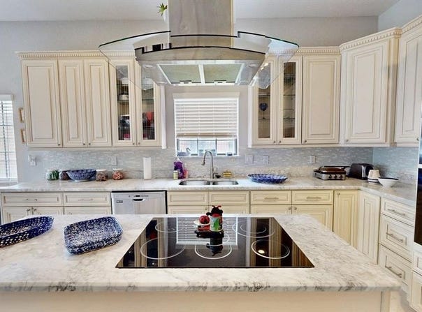 2746 Shadygrove Lane, Carrollton, TX 75006