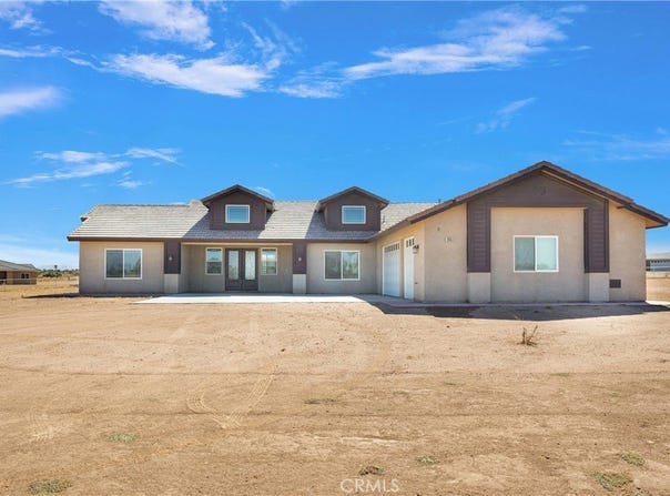 10055 Eaby, Phelan, CA 92371