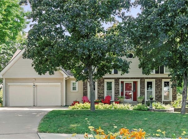 15206 W 85th Street, Lenexa, KS 66219