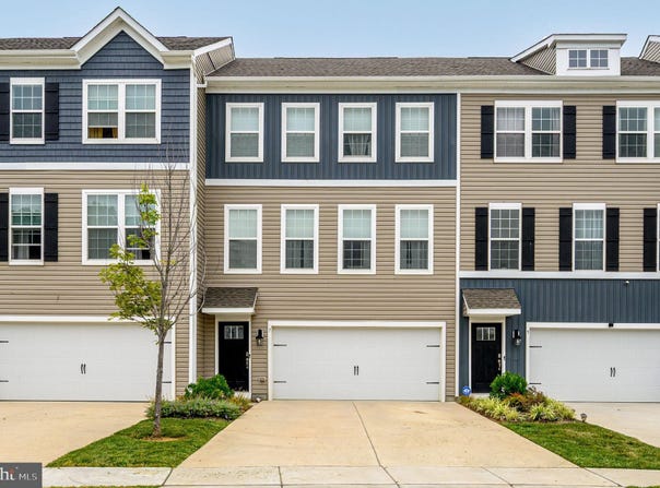 7 FOUNDRY BOULEVARD, MOUNT HOLLY, NJ 08060