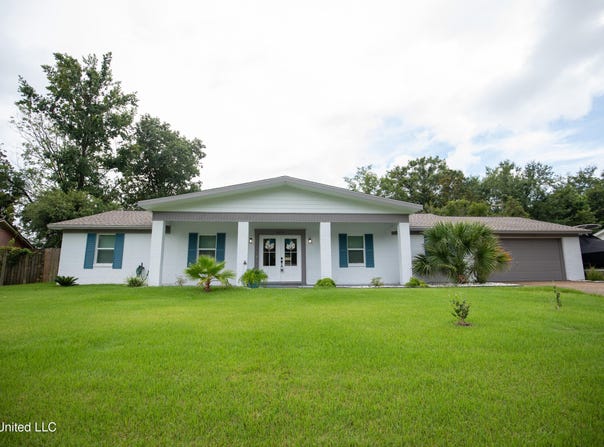 3314 Nottingham Road, Ocean Springs, MS 39564