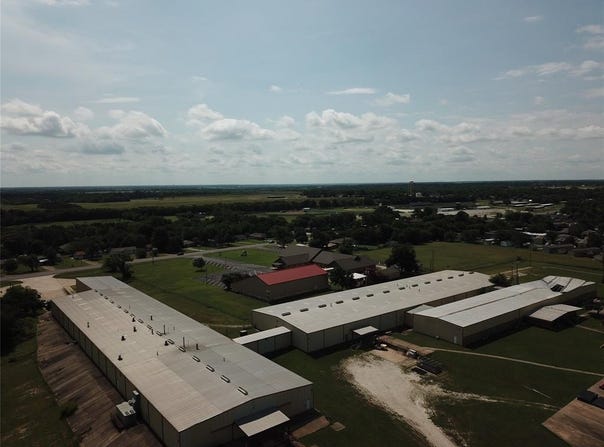 811 N Collins Freeway, Howe, TX 75459