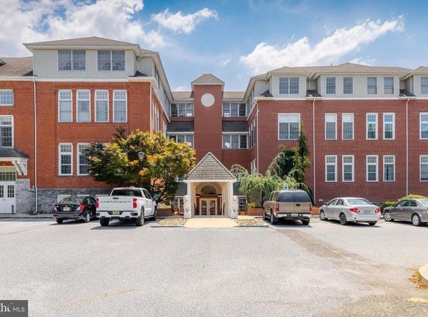 100 AURA ROAD, CLAYTON, NJ 08312