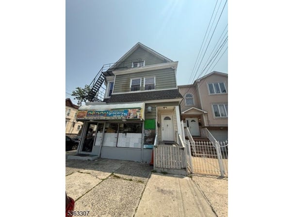 146 Sherman Ave, Newark City, NJ 07114-1768