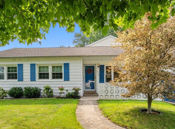 1318 ROSALIE AVENUE, BENSALEM, PA 19020
