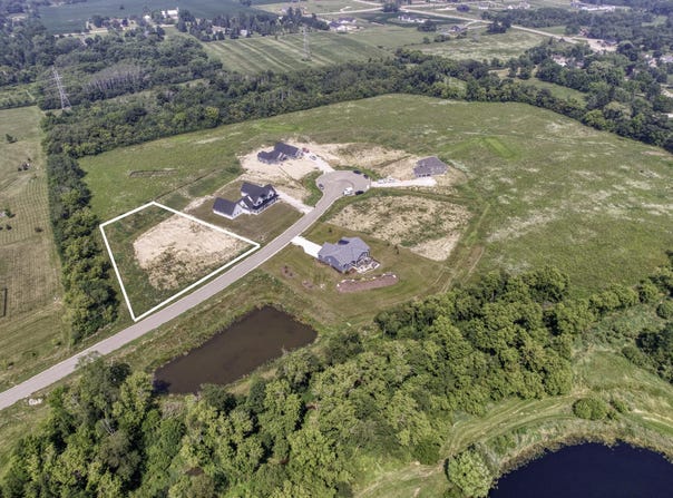 Lt7 Pickle Creek Ct, Caledonia, WI 53108