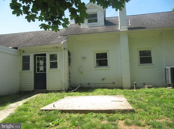 4571 S SALEM CHURCH ROAD, DOVER, PA 17315