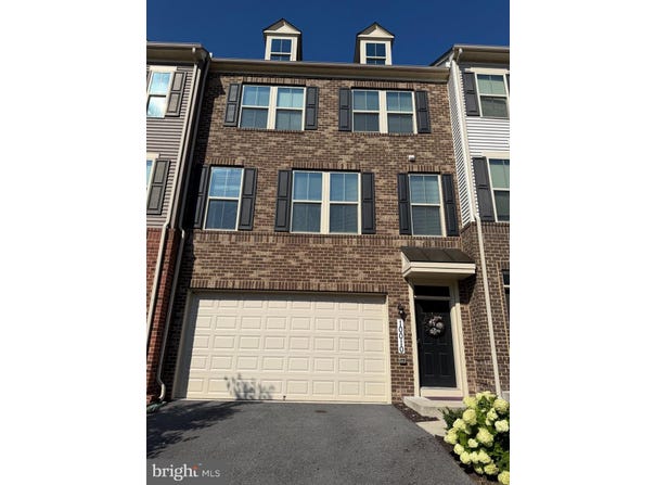 10010 DORSEY Lane, LANHAM, MD 20706
