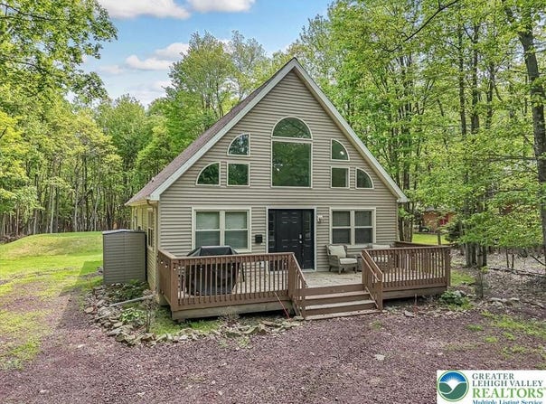 186 Brier Crest Road, Tunkhannock Twp, PA 18610