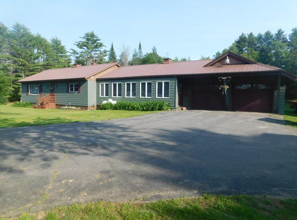 411 White School House Road, Madison, ME 04950