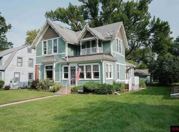 316 W 5th Street, Blue Earth, MN 56013