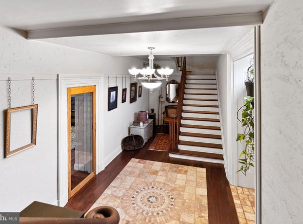 4 DAVIS ALLEY, LOYSVILLE, PA 17047