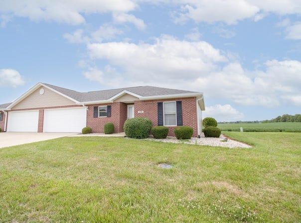 170 Sunset Drive, Winchester, IN 47394
