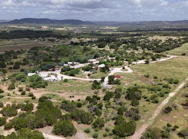 10965 FM 470, Tarpley, TX 78883