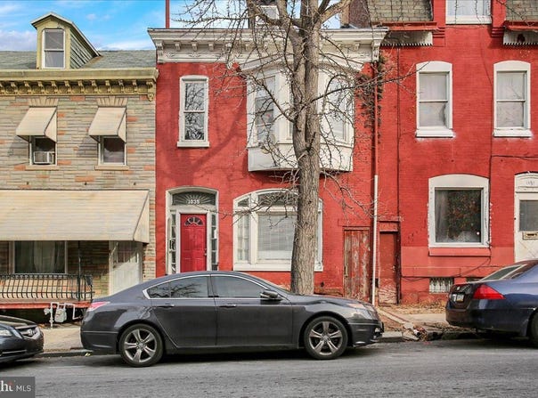 1035 WALNUT STREET, READING, PA 19601