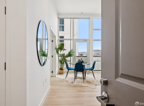 368 Elm Street, San Francisco, CA 94102