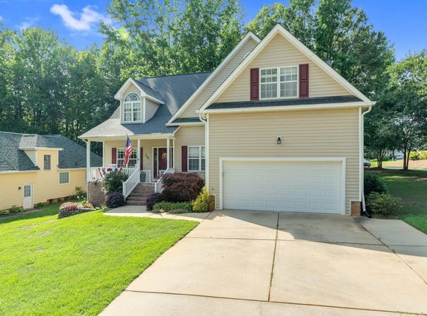 200 Holly Branch Drive, Holly Springs, NC 27540