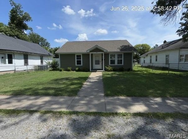 707 Matthews Avenue, Sikeston, MO 63801