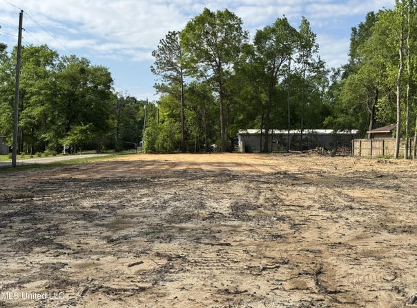 0 Hwy 603, Kiln, MS 39556