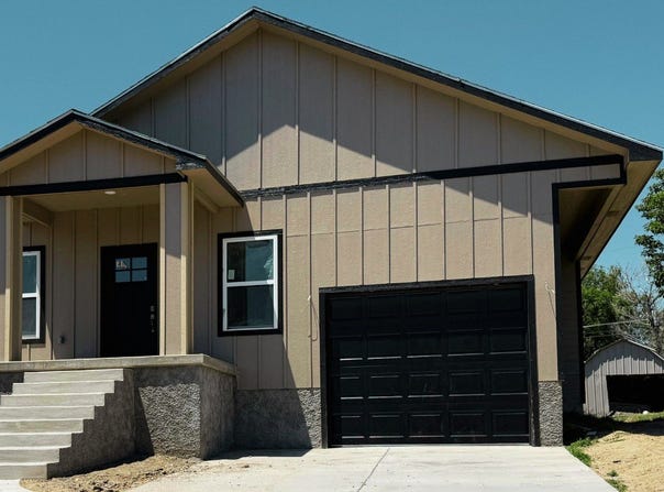 709 Greenwood Avenue, Dodge City, KS 67801