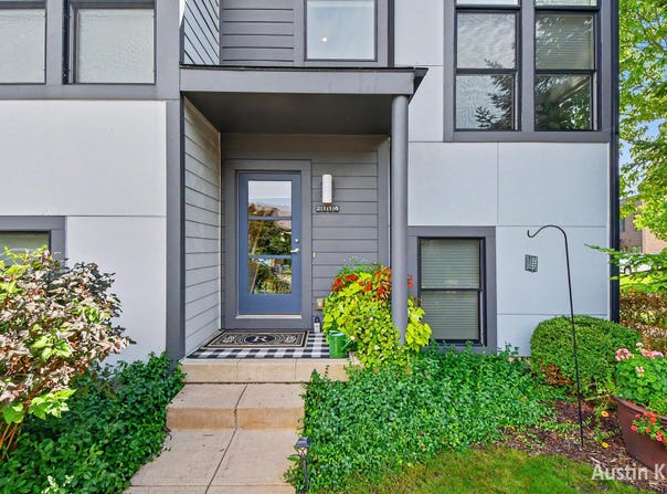 2114 New Town Drive NE, Grand Rapids, MI 49525