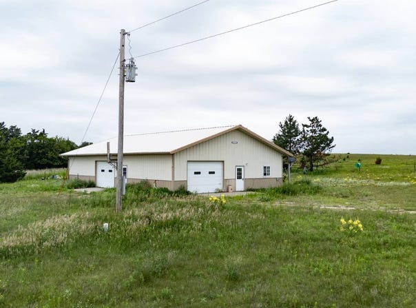 54570 850th Rd, Pierce, NE 68767
