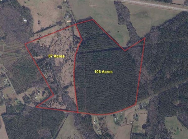 02 Seneca St Ext, Calhoun Falls, SC 29628