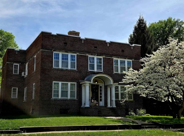 718 Avenue E, Fort Madison, IA 52627