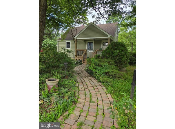 10709 SCOTT DRIVE, FAIRFAX, VA 22030