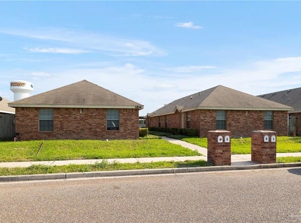 1816 Horsetail Falls Street, Edinburg, TX 78539