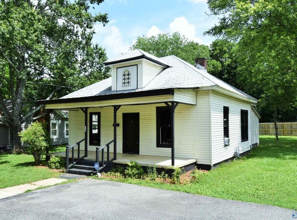 713 W Washington Street, Athens, AL 35611