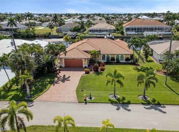 2902 SW 36th Terrace, Cape Coral, FL 33914