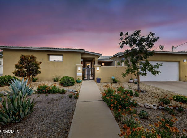 342 N Armijo Street, Las Cruces, NM 88005