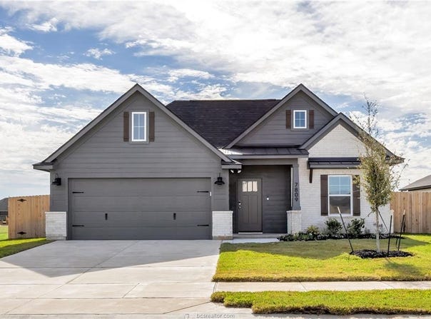 7809 Redbud Road, Navasota, TX 77868
