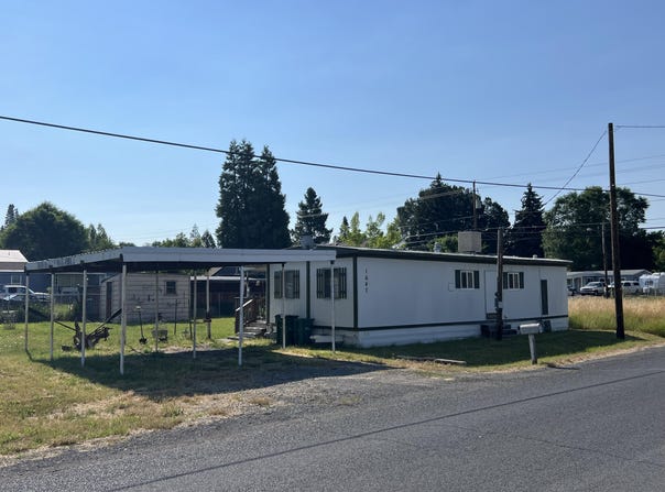 1647 Hope Street, Klamath Falls, OR 97603
