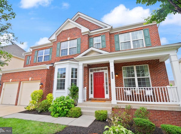 42108 AUTUMN RAIN CIRCLE, BRAMBLETON, VA 20148